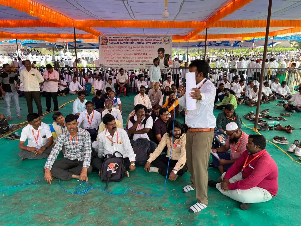 Relax the conditions for free bus passes.