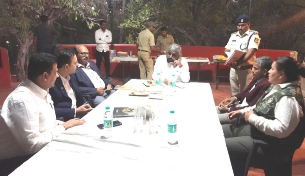 Forest Minister visits villages in Bhimgad Sanctuary