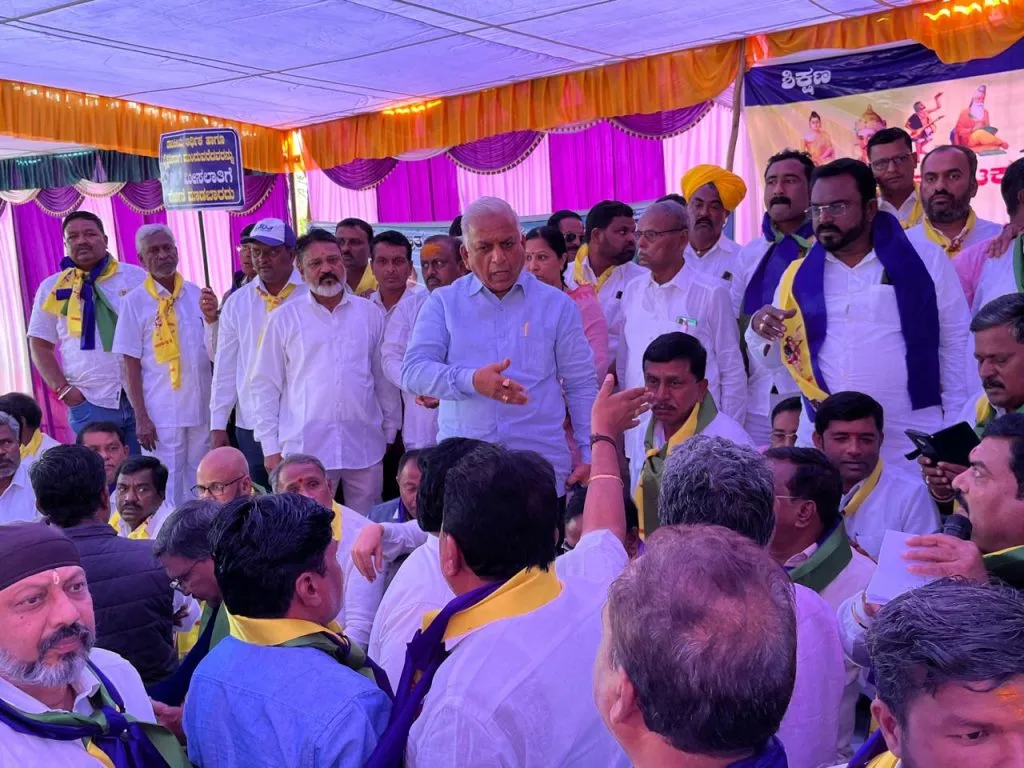 Provide reservation in 2A for religious, educational, and economically backward people