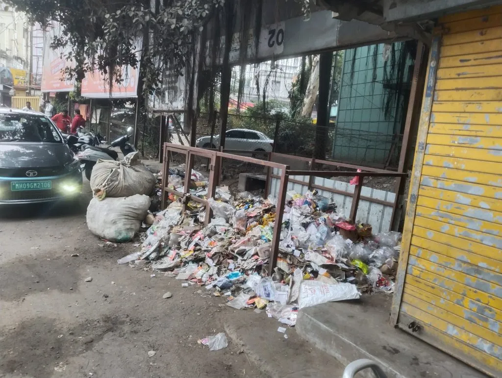 Piles of garbage at the central bus station