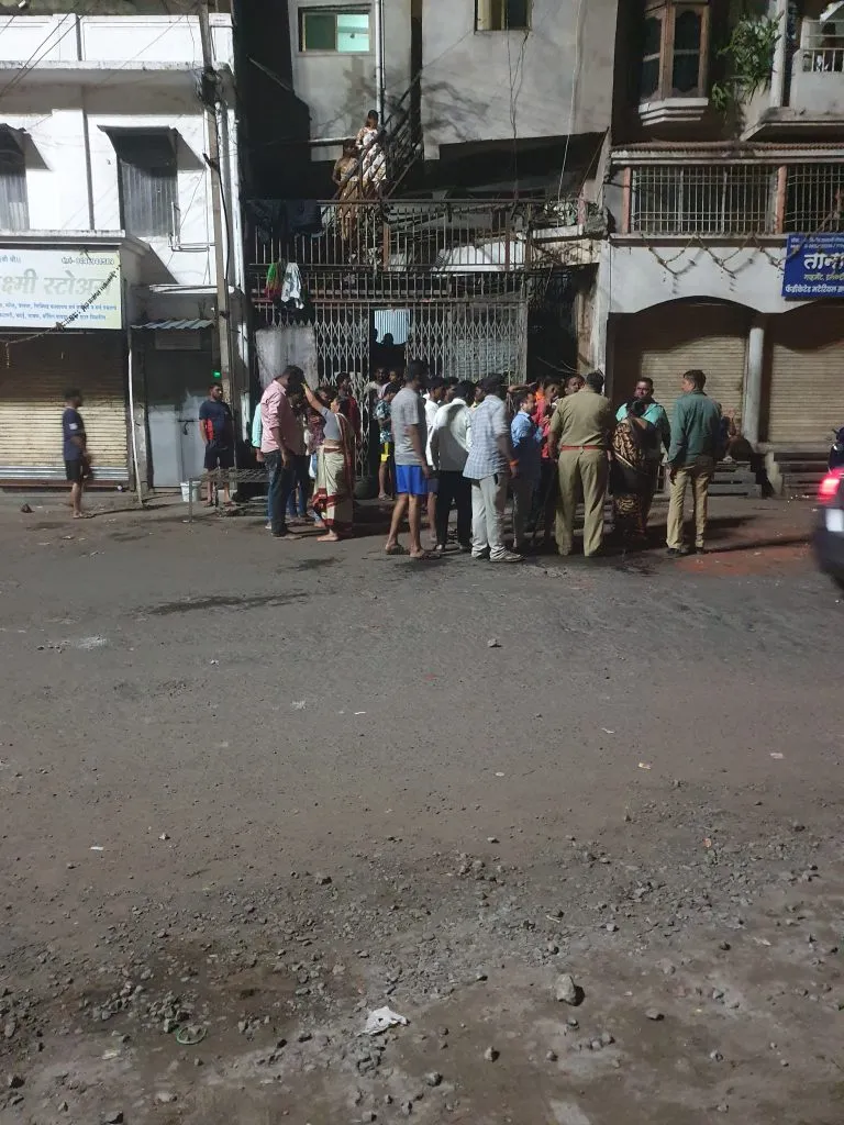 Stone pelting in two groups at Maharana Pratap Chowk