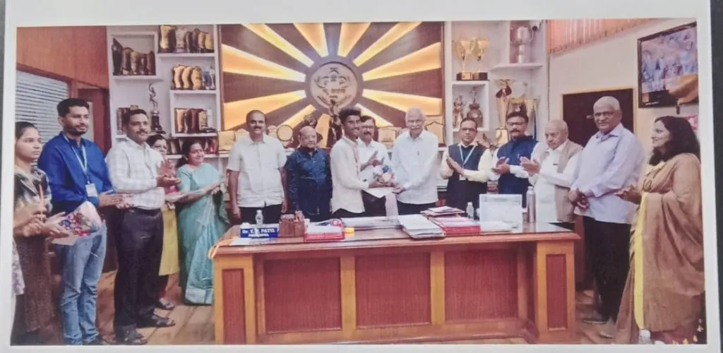 New College Students Shine in Innovation Research Competition