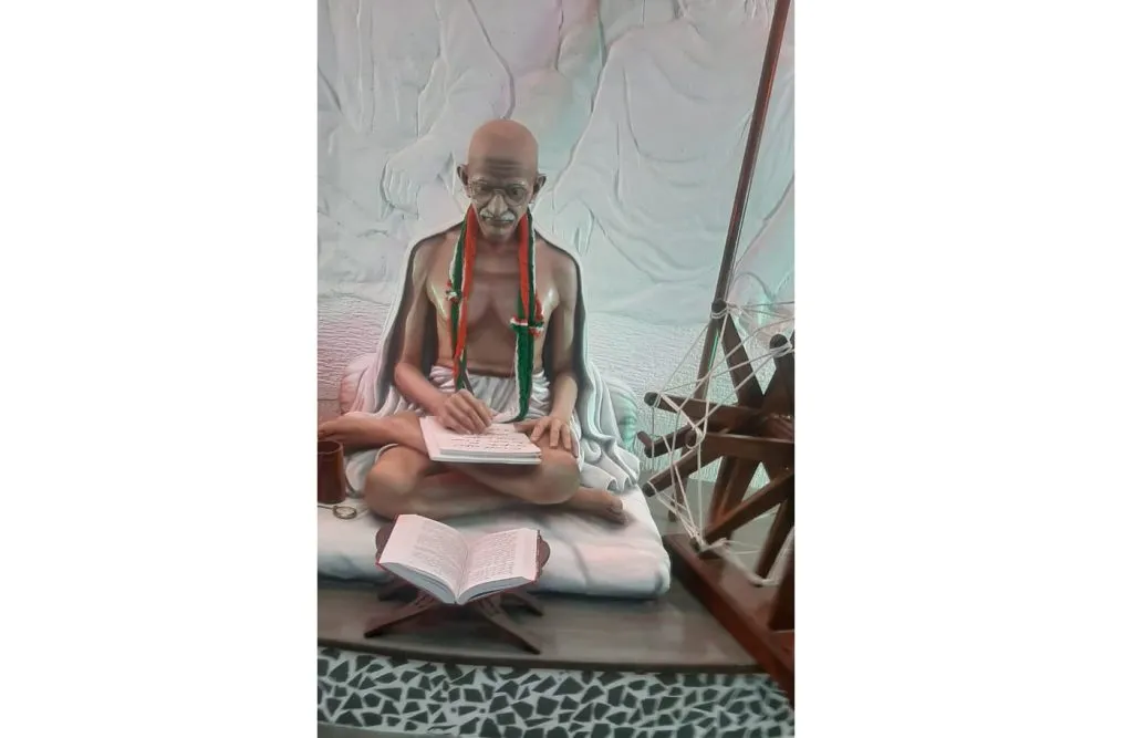 Mahatma Gandhi statue to be unveiled tomorrow at Suvarna Soudh