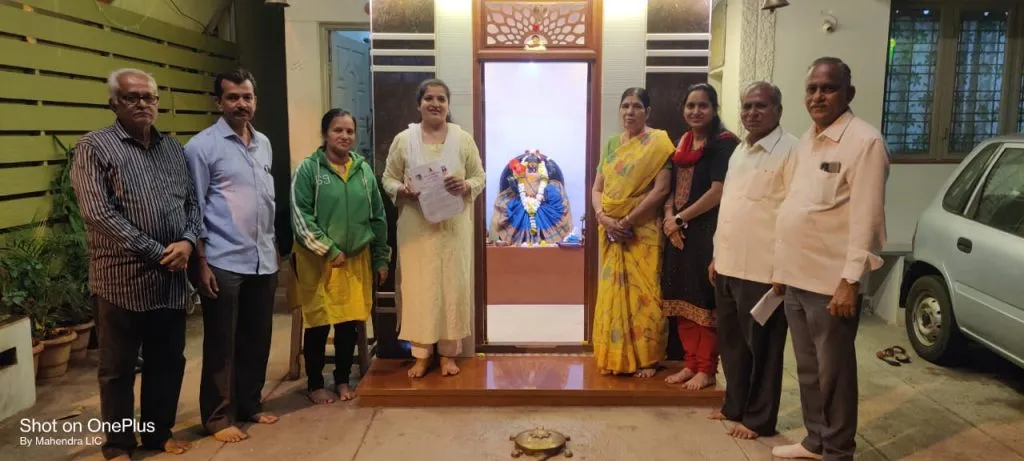 Members support Pooja Hukkeri