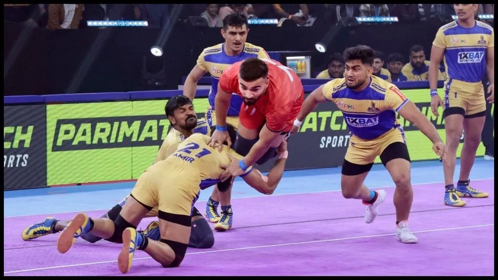 दबंग दिल्लीचा तामिळ थलैवाजवर विजय Dabang Delhi beat Tamil Thalaivas