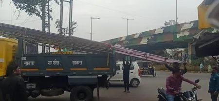 Case registered against those who put up banners in Shivtirth area