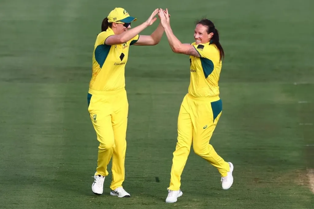 Indian women suffer crushing defeat in first ODI