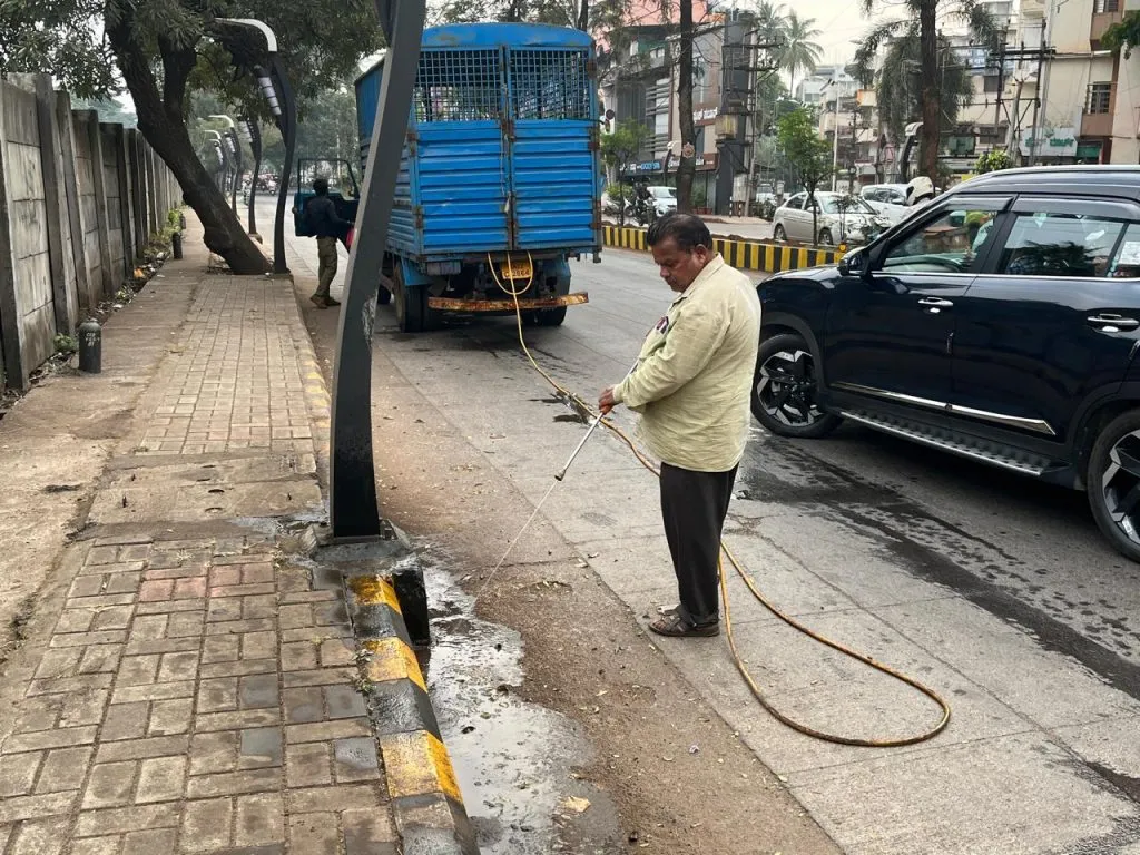 अधिवेशनानिमित्त शहरात स्वच्छता मोहीम Cleanliness drive in the city on the occasion of the convention