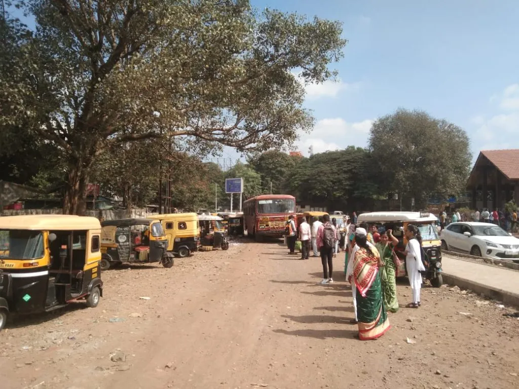 Rickshaw stop replaced ST bus stand
