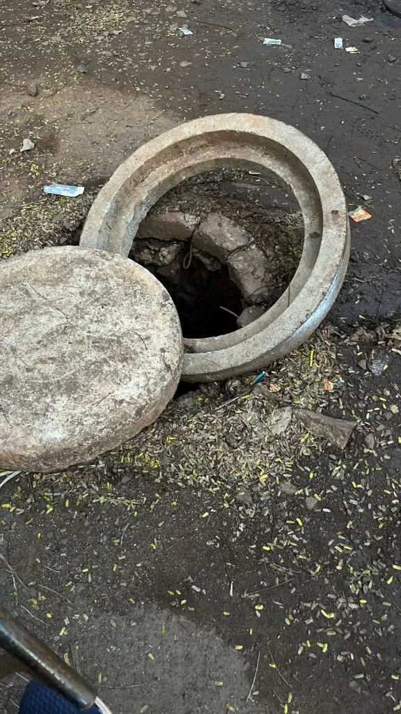 Drainage chamber on Indiranagar road is dangerous