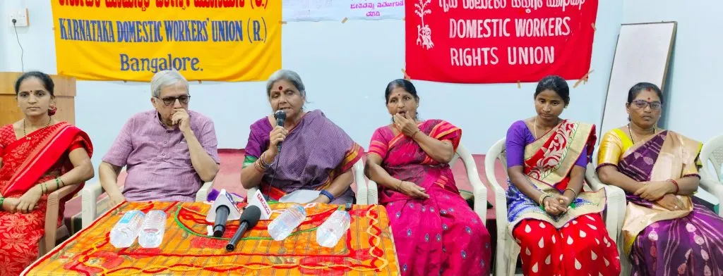 Demand to solve the problems of women who work in the household