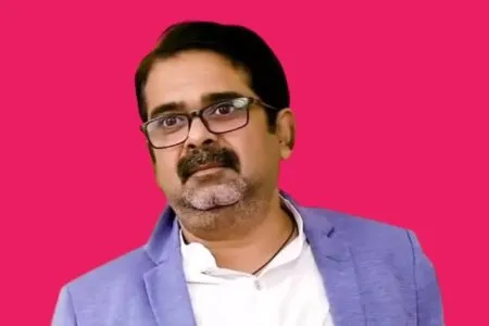 Arvind Kejriwal is an incarnation of Krishna : Avadh Ojha