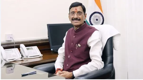 संरक्षण राज्यमंत्र्यांना जीवे मारण्याची धमकी Death threat to Minister of State for Defence