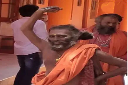 बारा वर्षे हात वरच Twelve years in hand