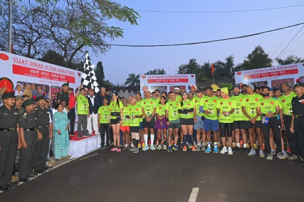 Salute to martyred soldiers from marathon