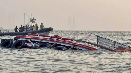 13 killed in horrific collision between Navy speedboat