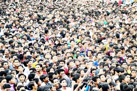 हम दो, हमारे तीन Hum two, Hamare three