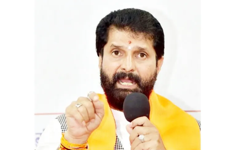 Case filed against ten people for threatening to kill C. T. Ravi