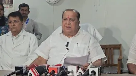 If you can't do it, take voluntary retirement: Mushrif