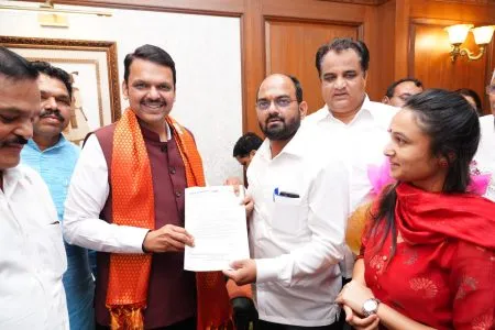 Form a committee at the government level to solve the problems facing the dairy industry - MLA Amal Mahadik's demand to the Chief Minister