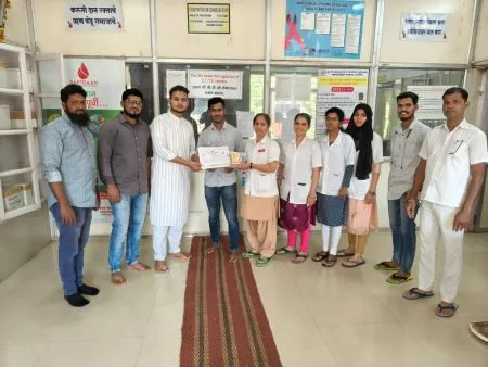 Blood donation camp successful on the initiative of two youths from Majgaon