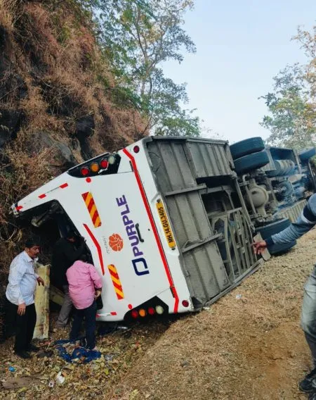 5 killed in accident at Mangaon-Tahmini Ghat