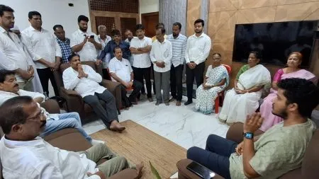 कुमार शेट्ये यांची पोकळी कायम जाणवेल ; राष्ट्रवादी काँग्रेस प्रदेशाध्यक्ष जयंत पाटील Kumar Shetye's void will always be felt; NCP state president Jayant Patil