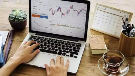 The number of demat accounts will cross 4 crores