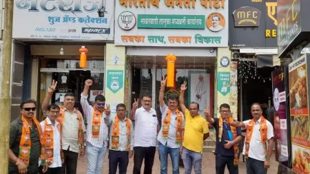 मुख्यमंत्रीपदी देवेंद्र फडणवीस यांच्या नावावर शिक्कामोर्तब