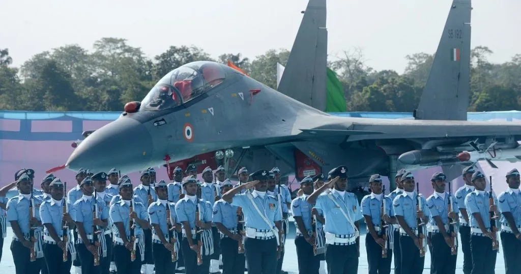 Shortage of fighter jets and pilots in the Air Force