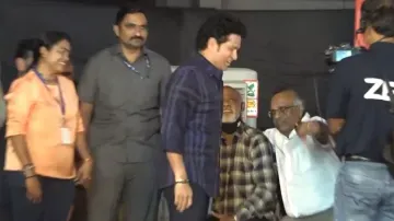 Tendulkar Honors Achrekar at Memorial Unveiling