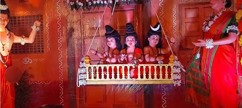 Crowd at Nrusinghwadi on the occasion of Datta Jayanti