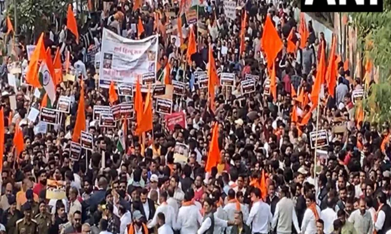 Huge rally to protest attacks on Hindus