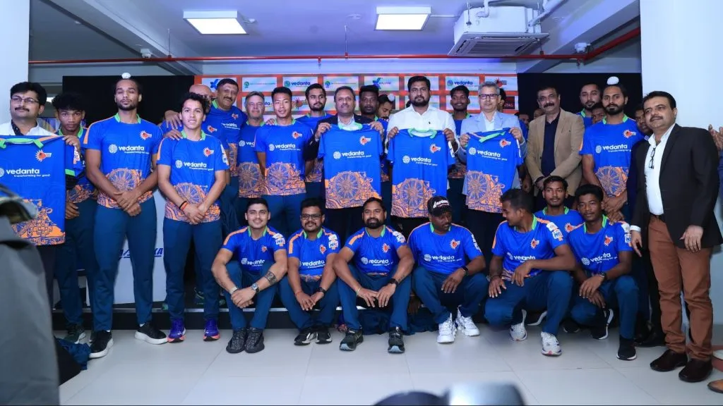 कलिंगा लान्सर्सच्या जर्सीचे अनावरण Kalinga Lancers jersey unveiled