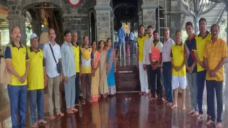 बांदा ग्रामस्थांची माणगाव पदयात्रा उत्साहात