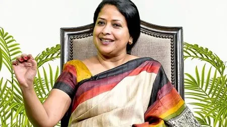 काँग्रेसमध्ये फूट, जुने नेते पडले एकाकी