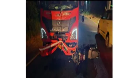 टेम्पोची दुचाकीला धडक ; नानेलीतील युवक गंभीर जखमी