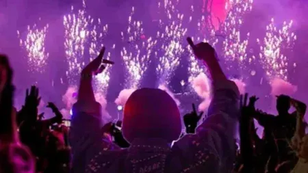 Rave party under police protection in Satara