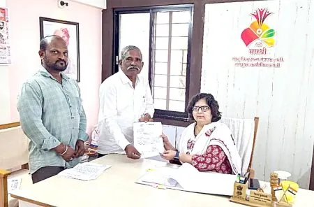 शहरी-ग्रामीण भेदभाव नको, सरसकट शिष्यवृत्ती द्या End Urban-Rural Discrimination, Provide Equal Scholarships for All