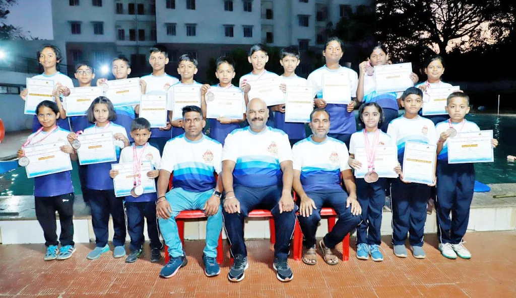 Fashionnet Club's success in state-level swimming competition