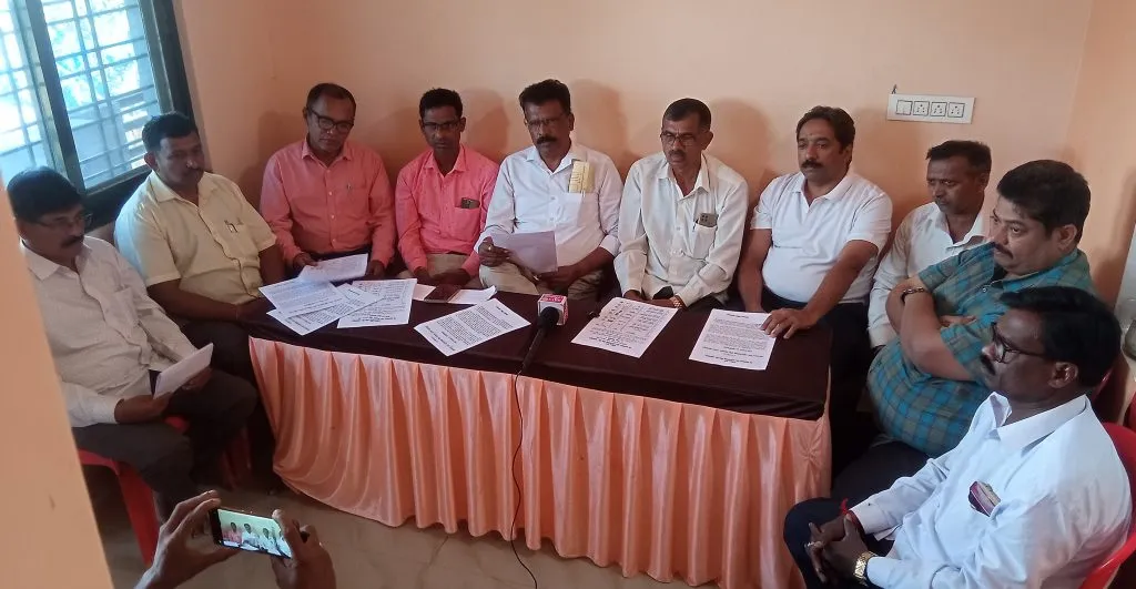 Voters should teach a lesson to those involved in corruption in recruitment