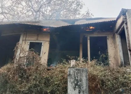 Fire breaks out in government building in Atpadi