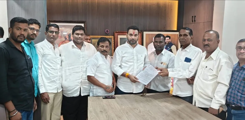 सीमाभागातील बेरोजगार तरुणांसाठी शिवजयंती दिनी रोजगार मेळावा घ्या