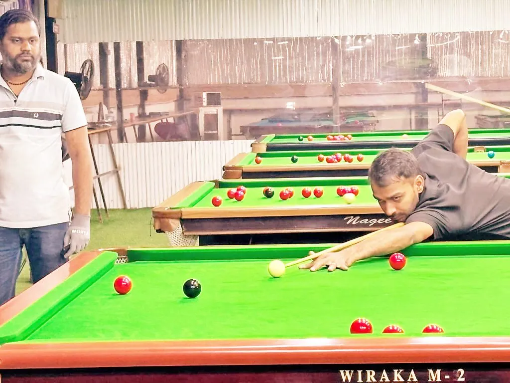 Laxman, Digvijay, St. De Silva, Loey in semifinals