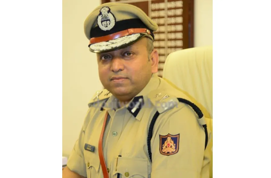 Nimbalkar's role is important in the Naxalite surrender