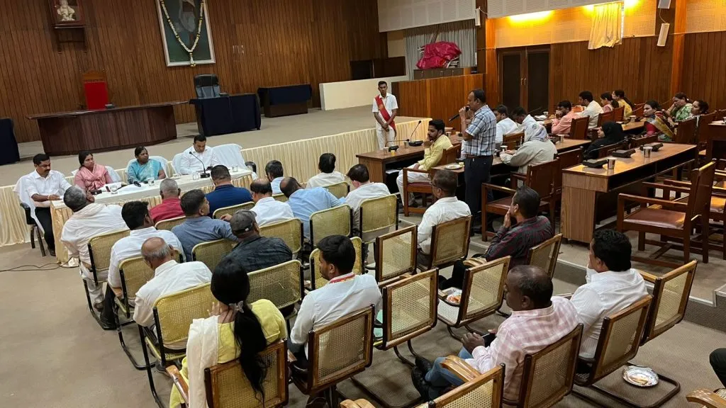 Reduce the expenses incurred by the municipality.