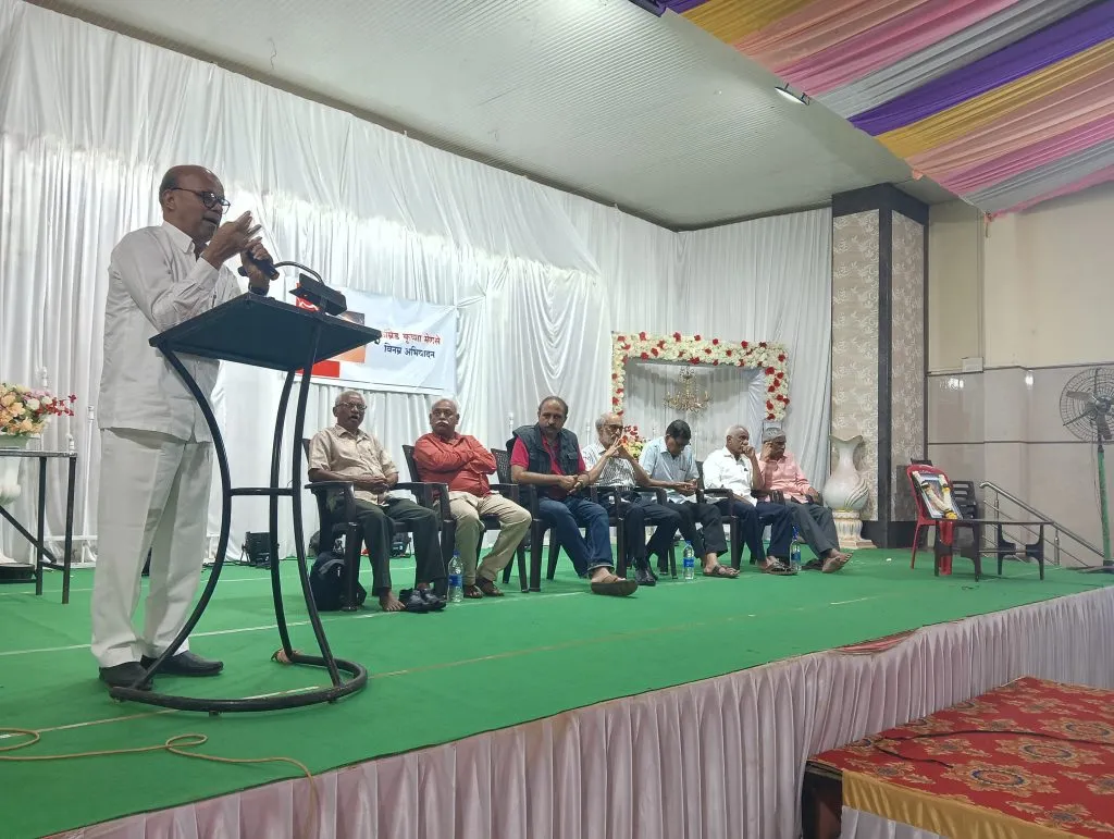 Fighters from various fields lost their personalities