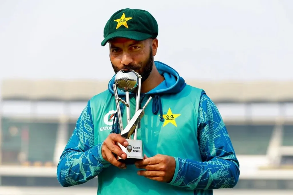 West Indies bow down to Pakistan's spin