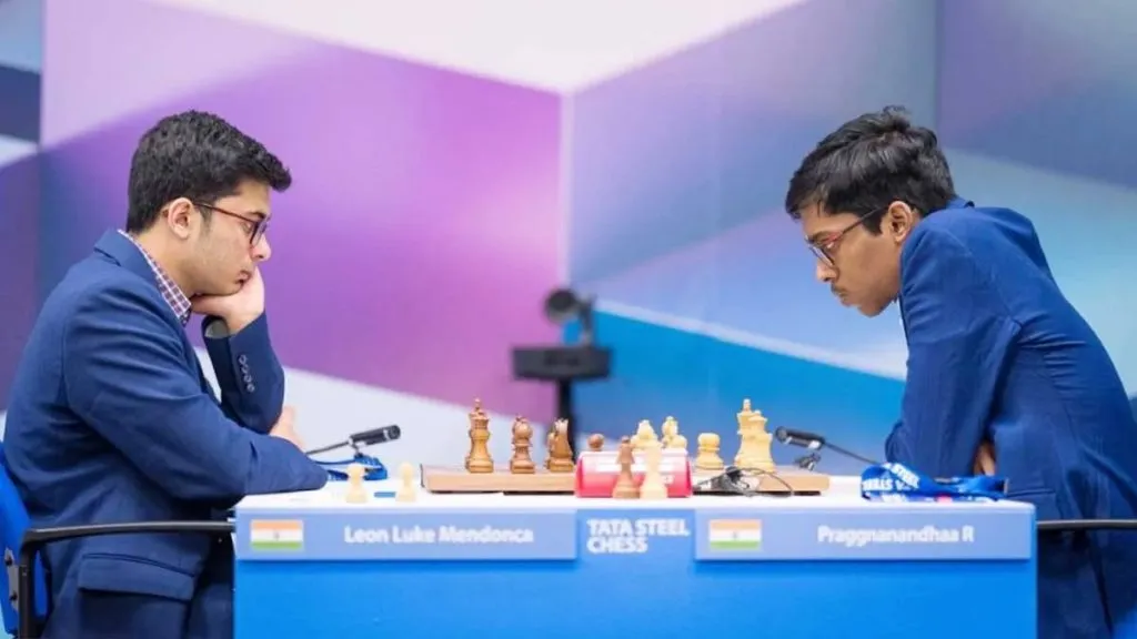 Beating Pragyananda Mendonsa to lead