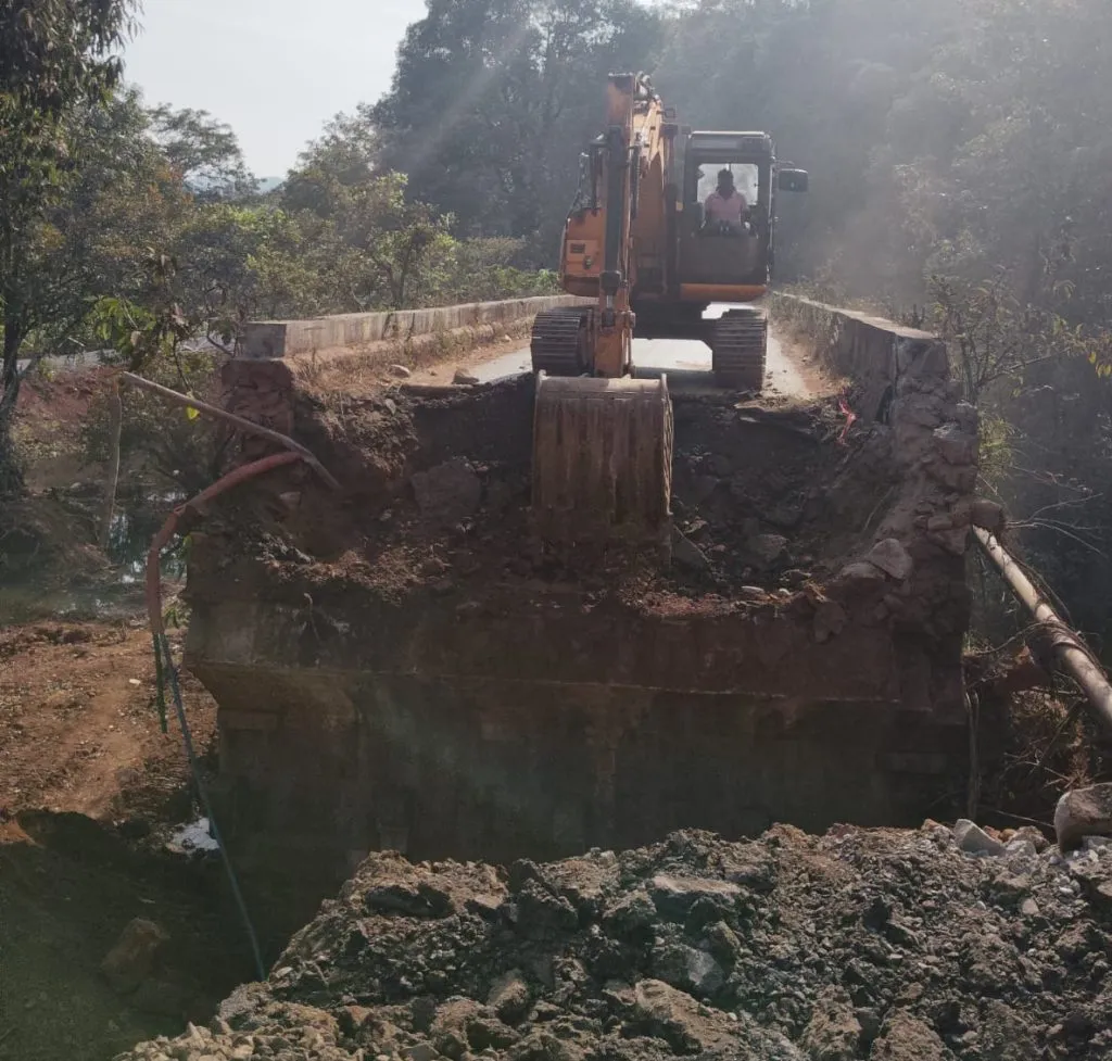 British era bridge near Kusmal - Historiography